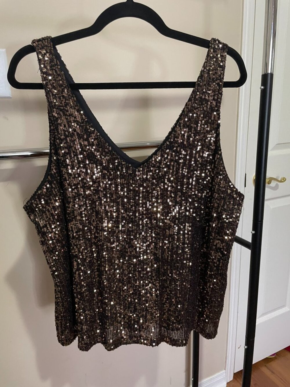 Sequin V-Neck Tank, Brown, L